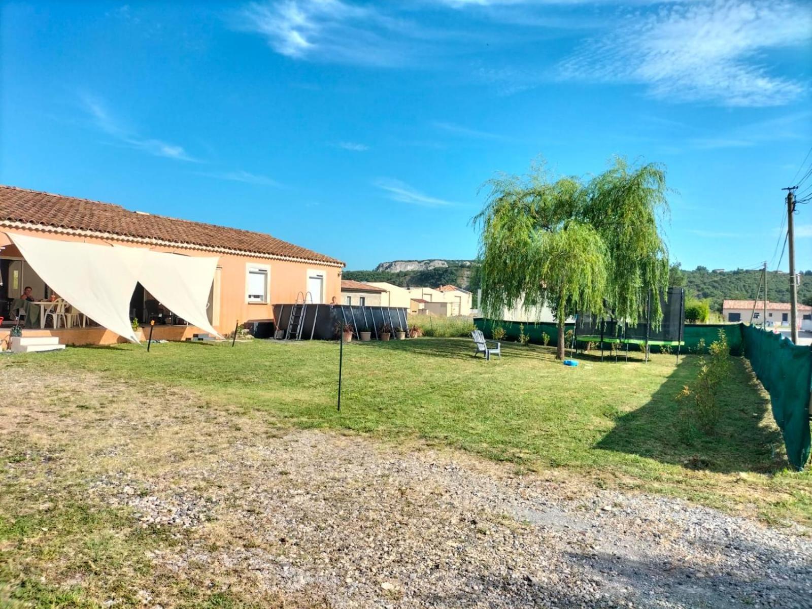 Sun Vallon Vallon-Pont-dʼArc Exterior foto